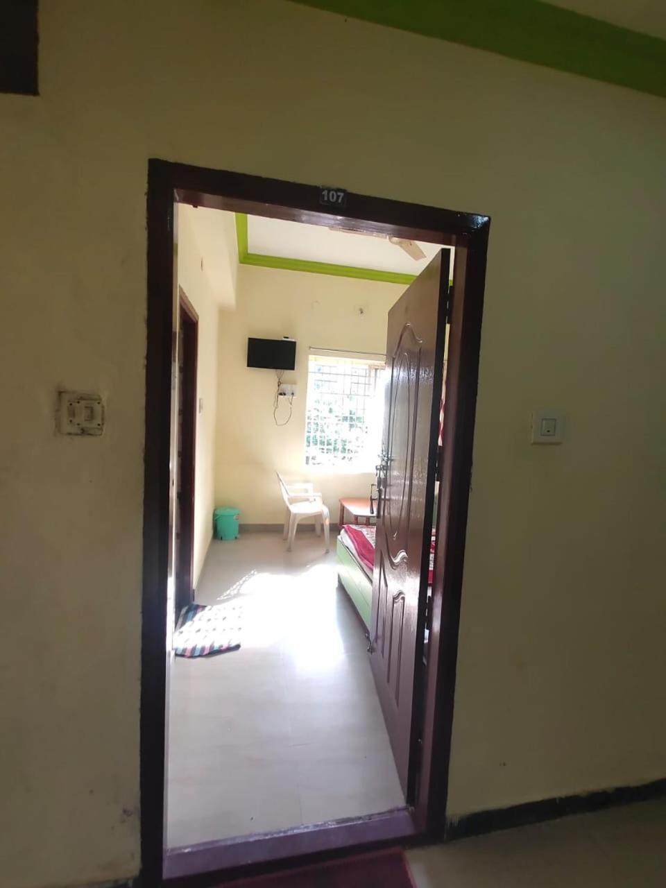 Hotel Ruchi Yercaud Eksteriør billede